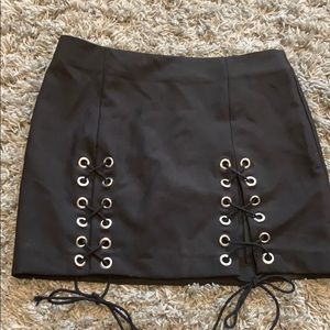 (2/$15) 🟡Black Lace-up Self Tie Miniskirt